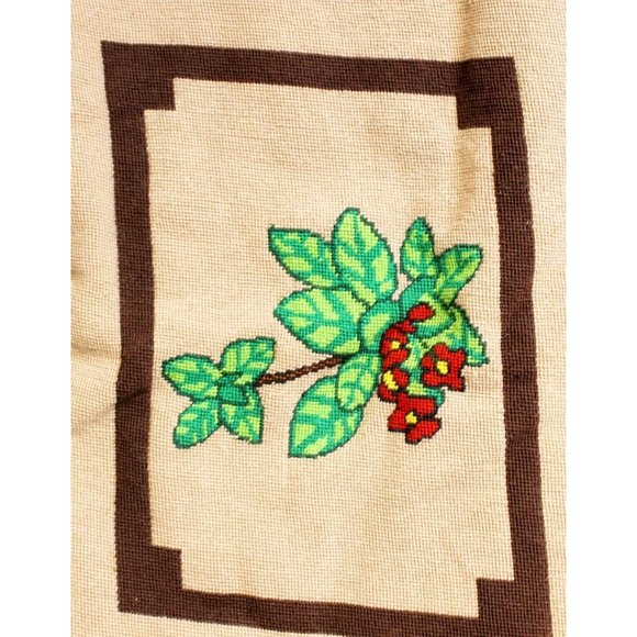 Vtg 1976 IER Handmade Wool Needlepoint 5' Floor Covering Rug Flower Brown Square - Picture 4 of 9